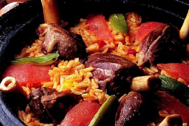 Güveçte Kuzu İncik Tarifi