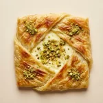 Lor Peynirli Katmer Tarifi