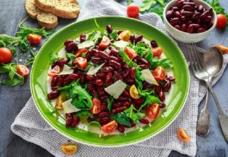 Meksika Fasulyesi Salatası Tarifi