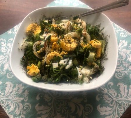 Yumurta Salatası