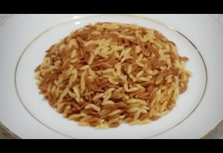 İki Renkli Arpa Şehriye Pilavı Tarifi