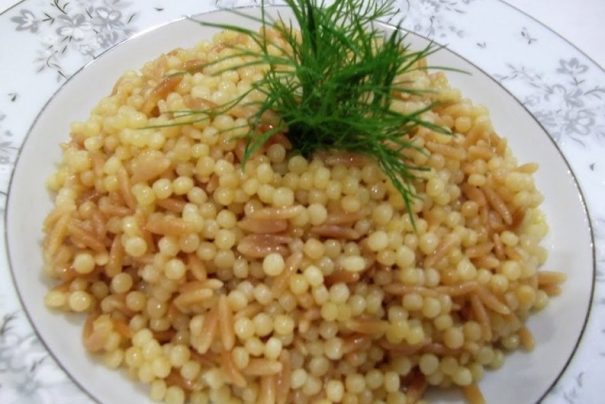 Arpa Şehriyeli Kuskus Pilavı Tarifi
