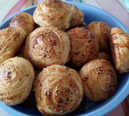 El Açması Patatesli Yağlı Poğaça Tarifi